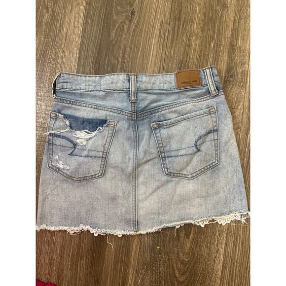 American Eagle Denim Skirt, Distressed, Size 0 - Picture 3 of 8